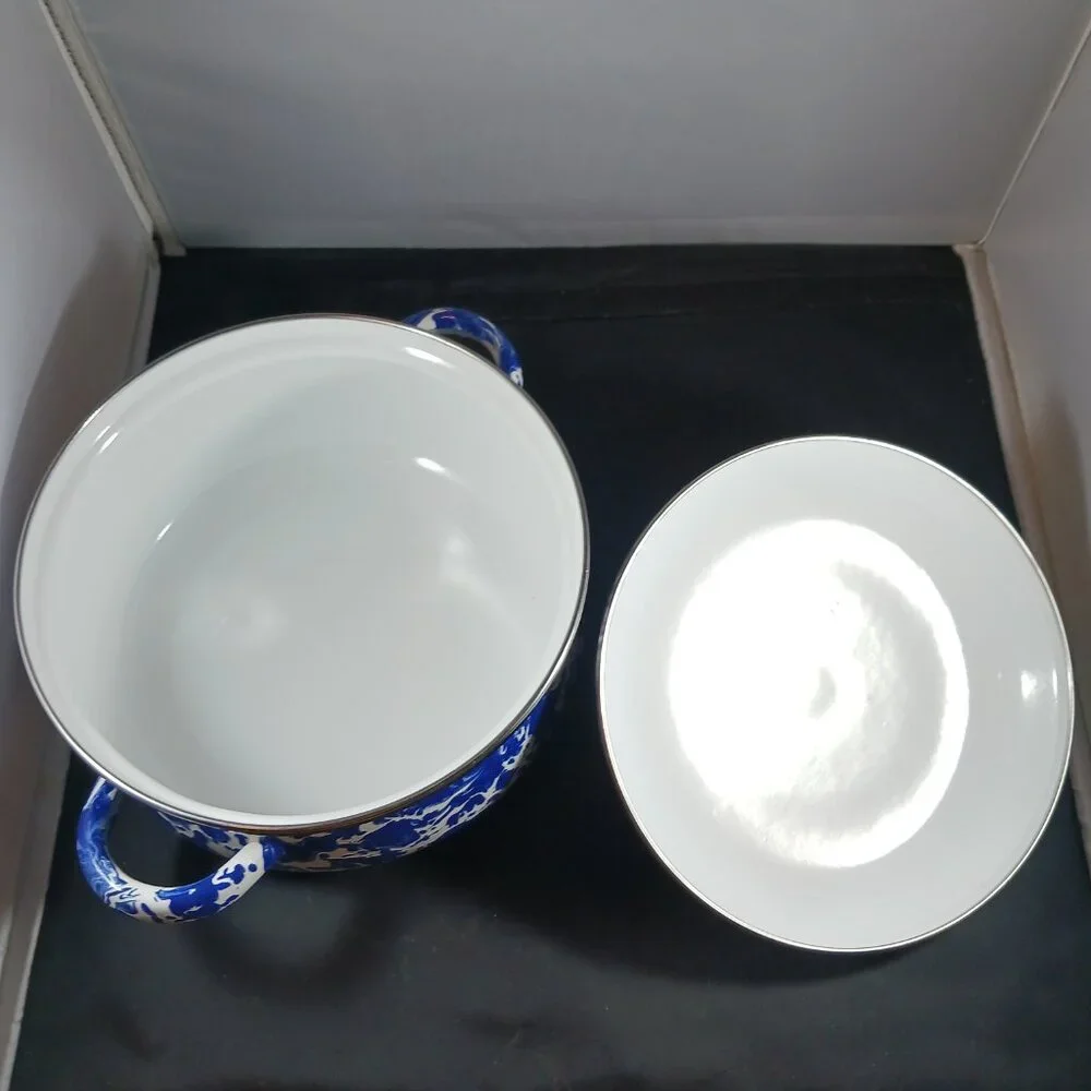 Golden Rabbit Vintage Blue White Enamelware 2.5 Quart Cobalt Swirl Dutch Oven